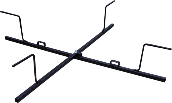 Устройство для размещения запасов самонесущего оптического кабеля на опорах. 
Предусмотрен крепеж к опоре ленточными хомутами за стойку. Размер - 80см